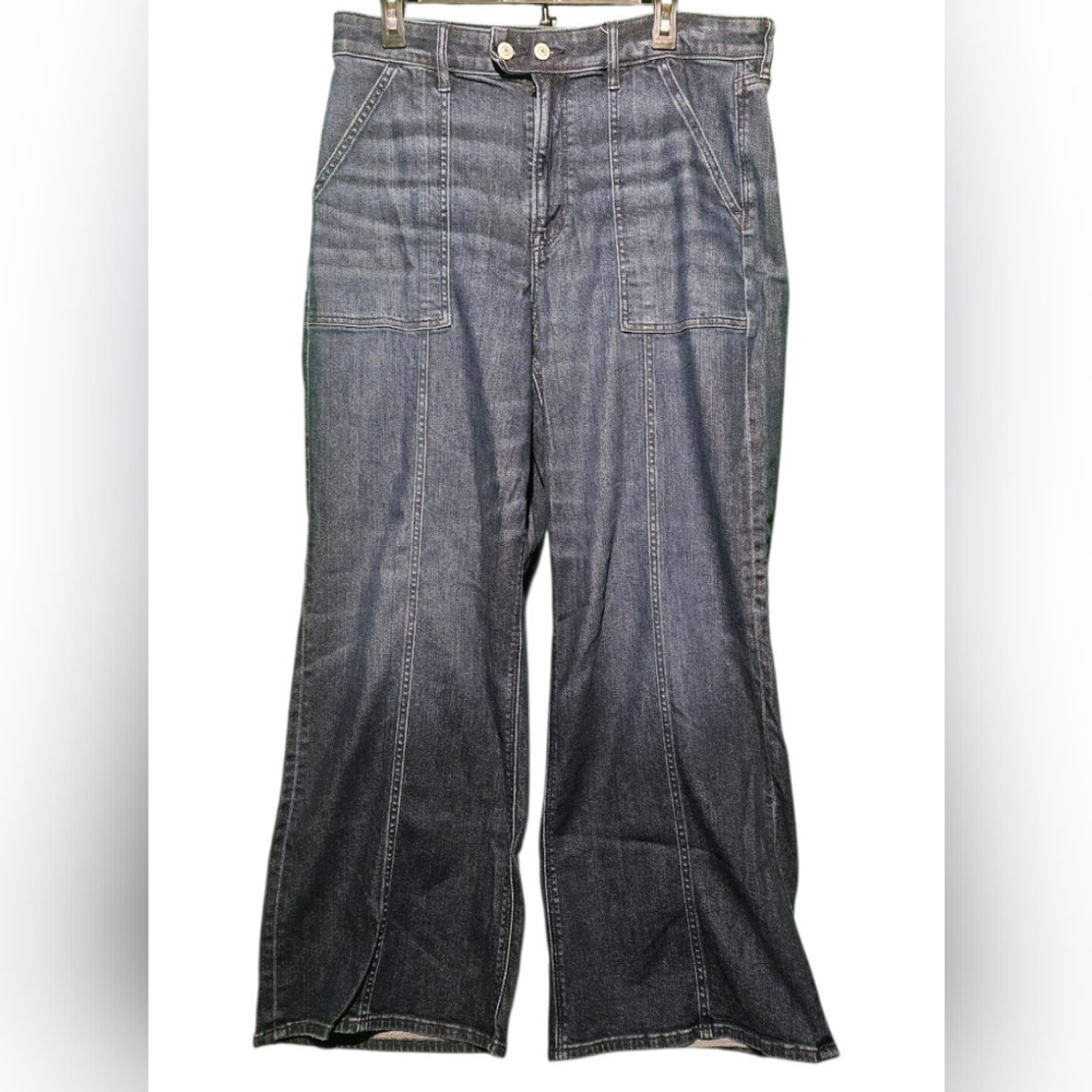 American Eagle Outfitters Dark Blue Flare Jeans - Picture 3 of 7